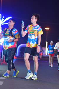 BIB: 44149, 43413
                            <button type="button" onclick="openModal(21574233)" class="btn btn-primary btn-sm float-right btn-popup" data-toggle="modal" data-target=".modal-high-quality">
                        <i class="fas fa-shopping-cart"></i> Add to Cart
                    </button>
                                            <button type="button" onclick="isThisMe(21574233, true)" class="btn btn-success btn-sm float-right btn-popup btn-isme hidden" data-toggle="tooltip" data-placement="bottom" title="นี่คือรูปของคุณใช่ไหม คลิกที่นี่เพื่อเอาเข้าอัลบั้ม">
                        <i class="fas fa-plus"></i> Add to album
                    </button>
                    <button type="button" onclick="isThisMe(21574233, false)" class="btn btn-warning btn-sm float-right btn-popup btn-isnotme hidden">
                        <i class="fas fa-ban"></i> Remove from album
                    </button>